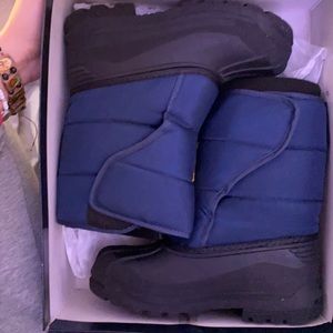 Boys Polo boots only worn once with original box